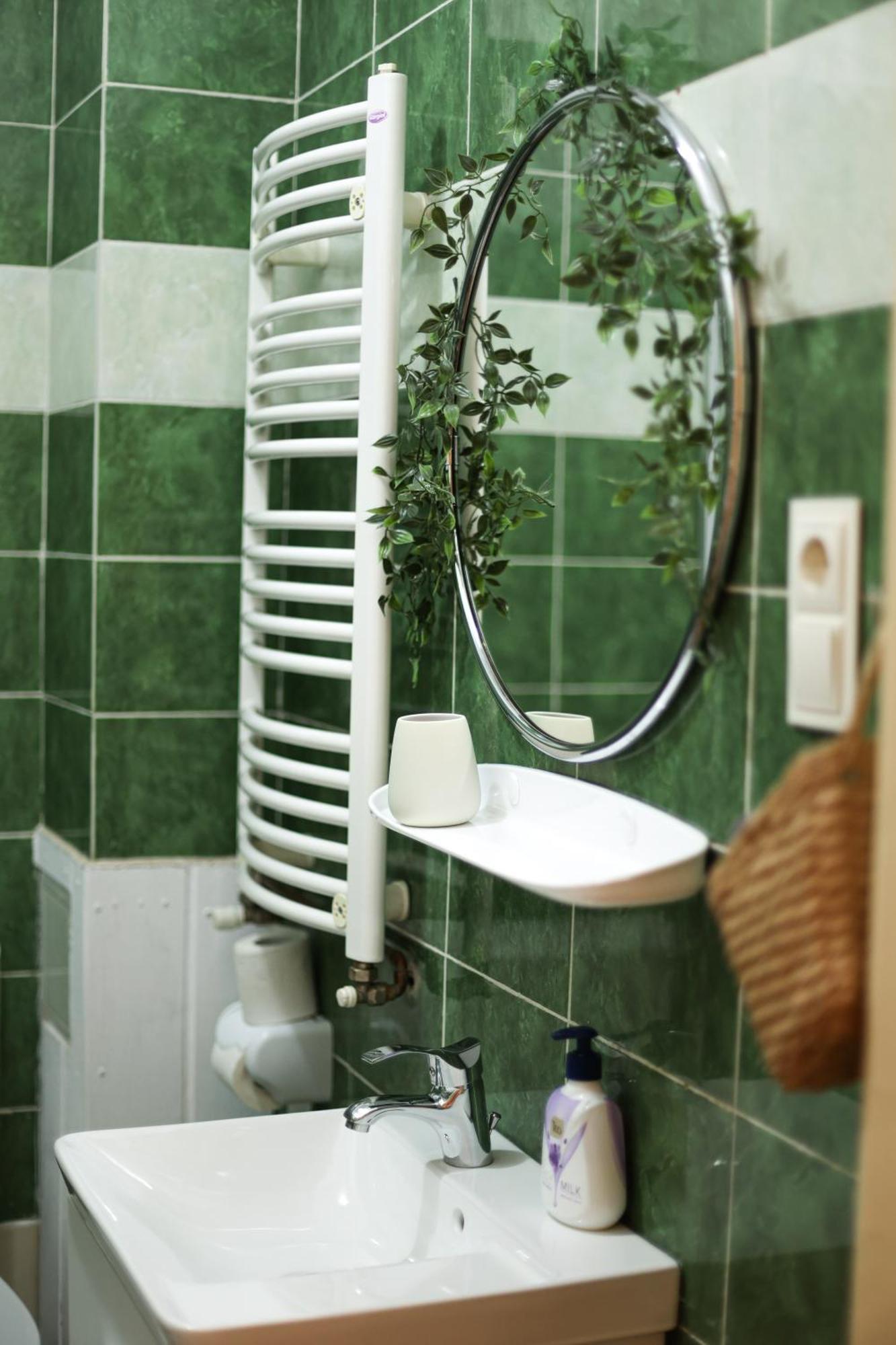Noni'S Old Town Apartment Сибиу Экстерьер фото